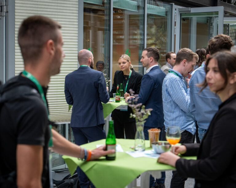 3rd_Day_Lunch_GroupPic_Zeremonie-20