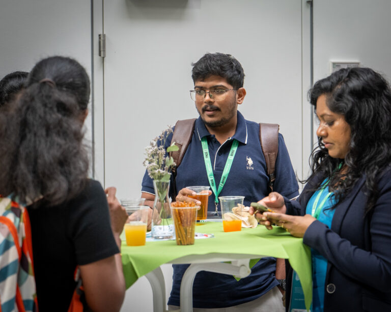 3rd_Day_Lunch_GroupPic_Zeremonie-23